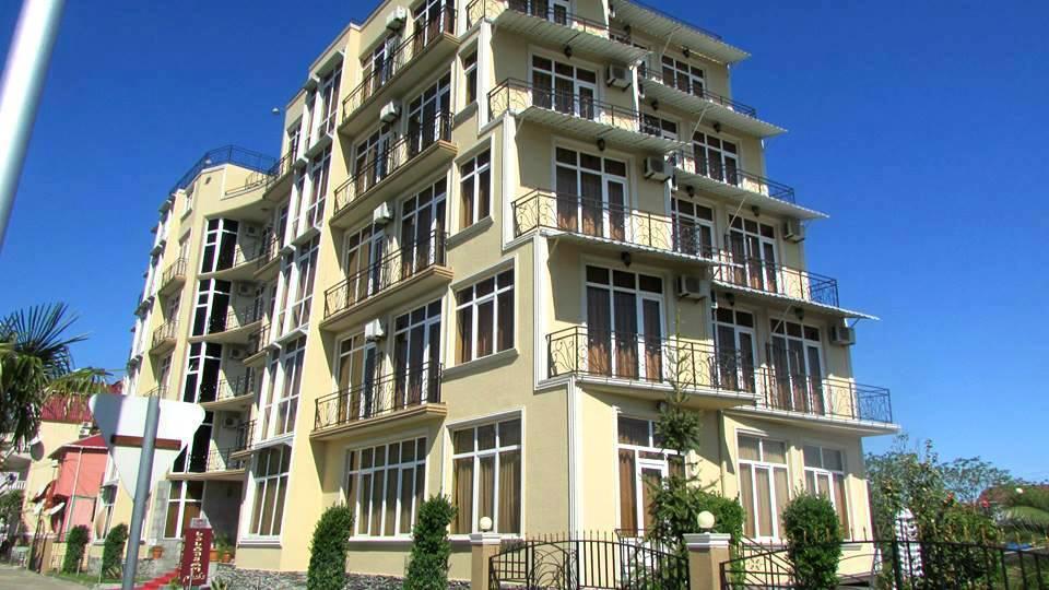 كوبوليتي Hotel Diana المظهر الخارجي الصورة